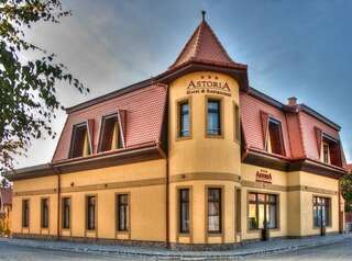 Отель Astoria Hotel & Restaurant Георгени-0